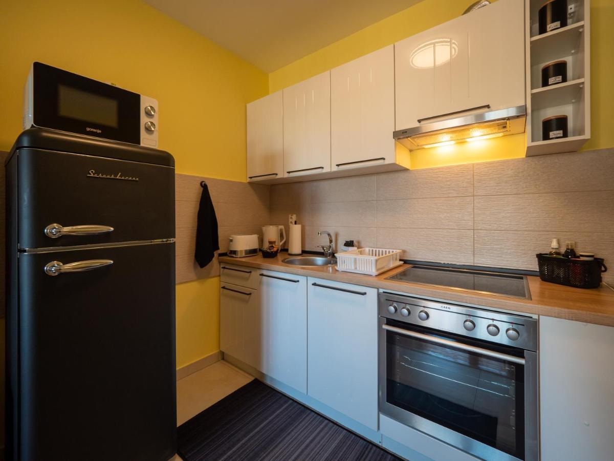 Green Apple Apartment Subotica Dış mekan fotoğraf